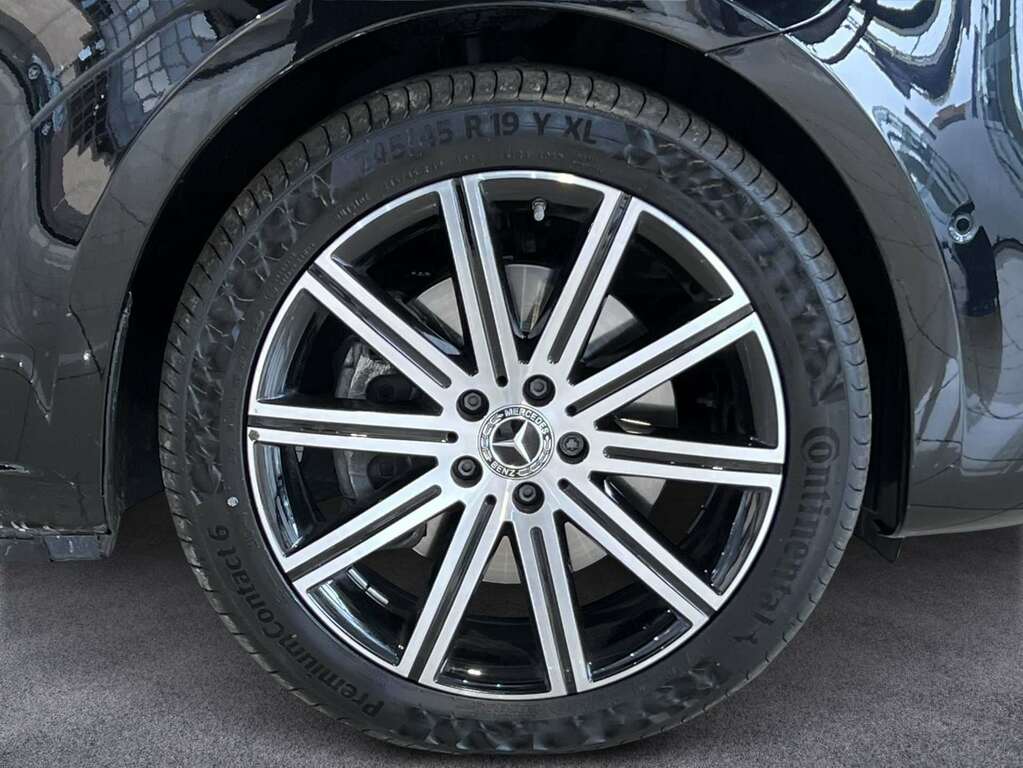 Mercedes-Benz V Class V300 D Premium 9G-tronic Extra Long 2025 KN75BAV Black #4