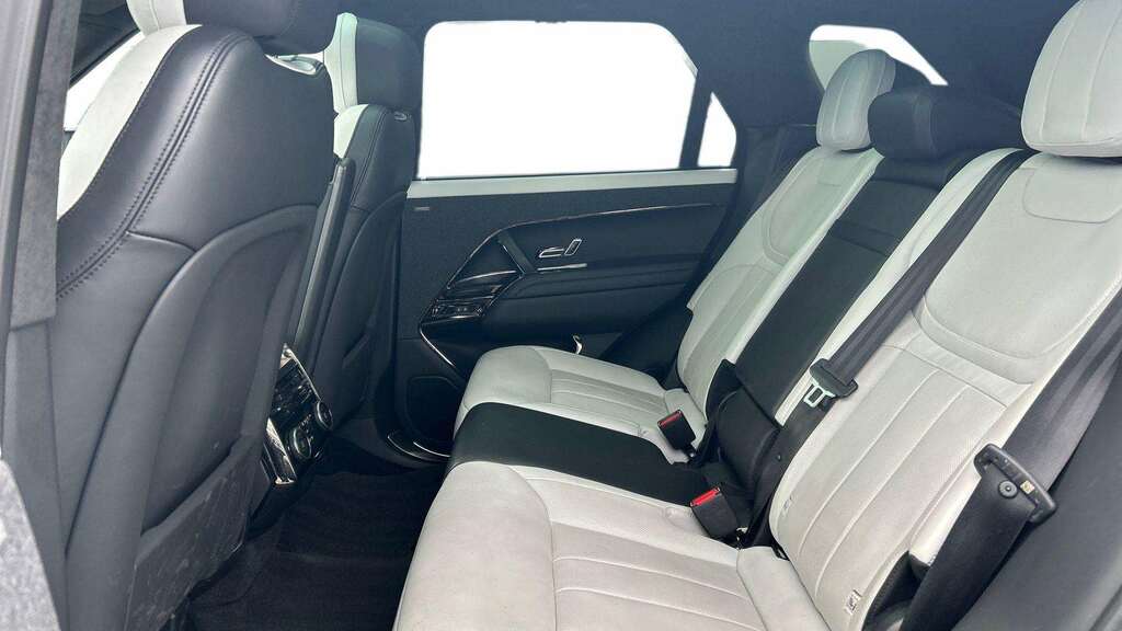 Land Rover Range Rover Sport 3.0 P460e 2023 RJ73TVT Black #4