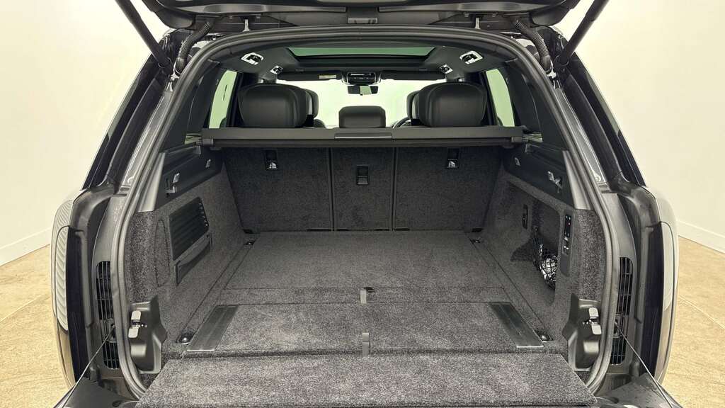 Land Rover Range Rover 3.0 P460e 2025 Grey #6