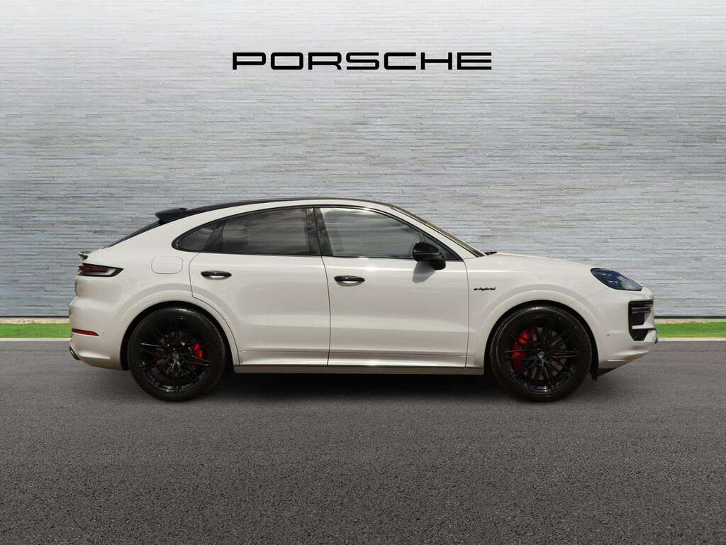Porsche Cayenne Turbo E-hybrid Au 2025  #2