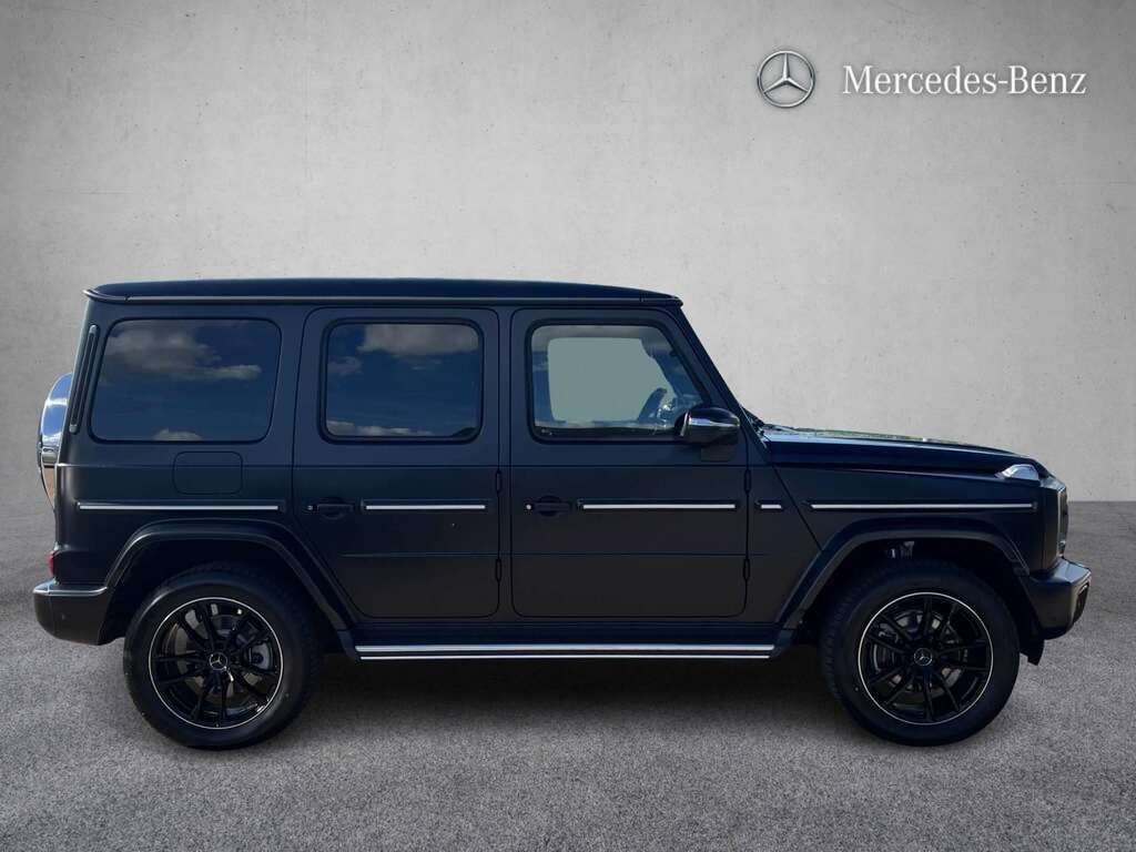 Mercedes-Benz G Class G500 Amg Line Premium Plus 9G-tronic 2026 PE26XWZ Black #2