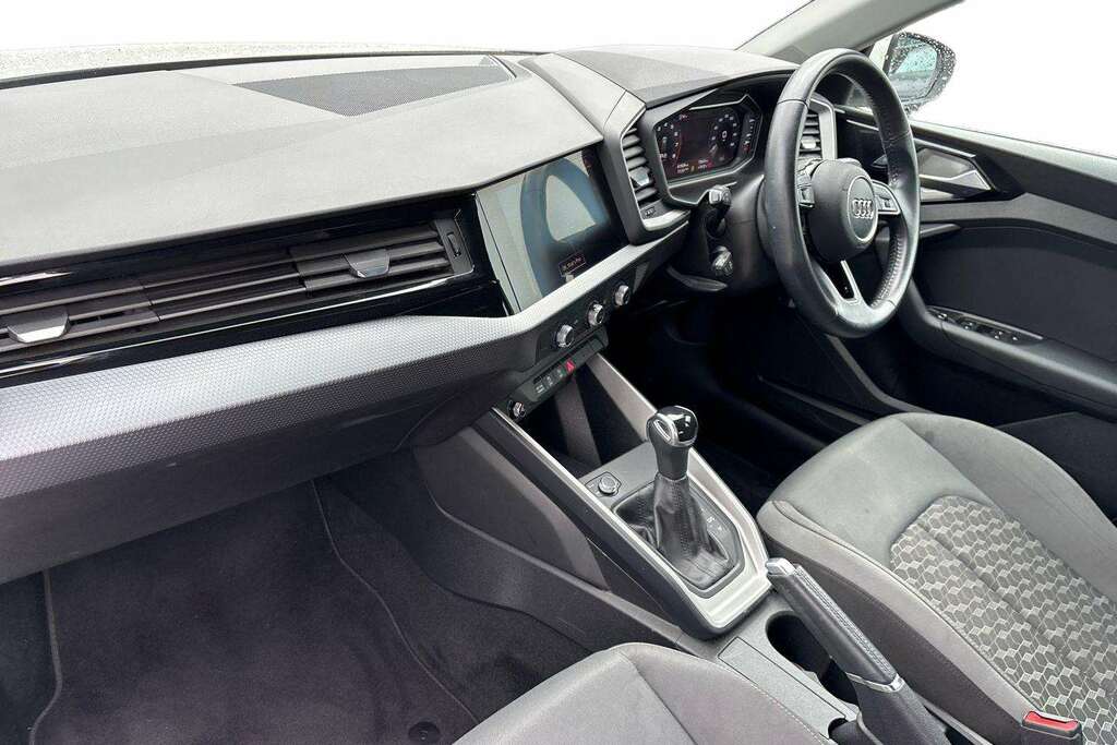 Audi A1 35 Tfsi Sport S Tronic 2019 BA19JVU White #2