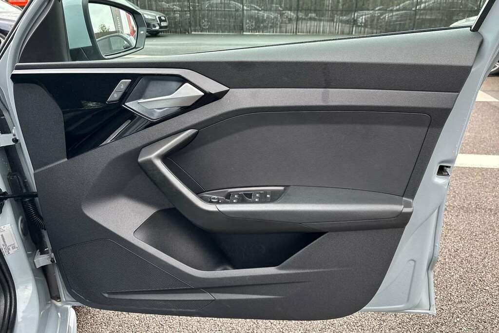 Audi A1 25 Tfsi S Line #32