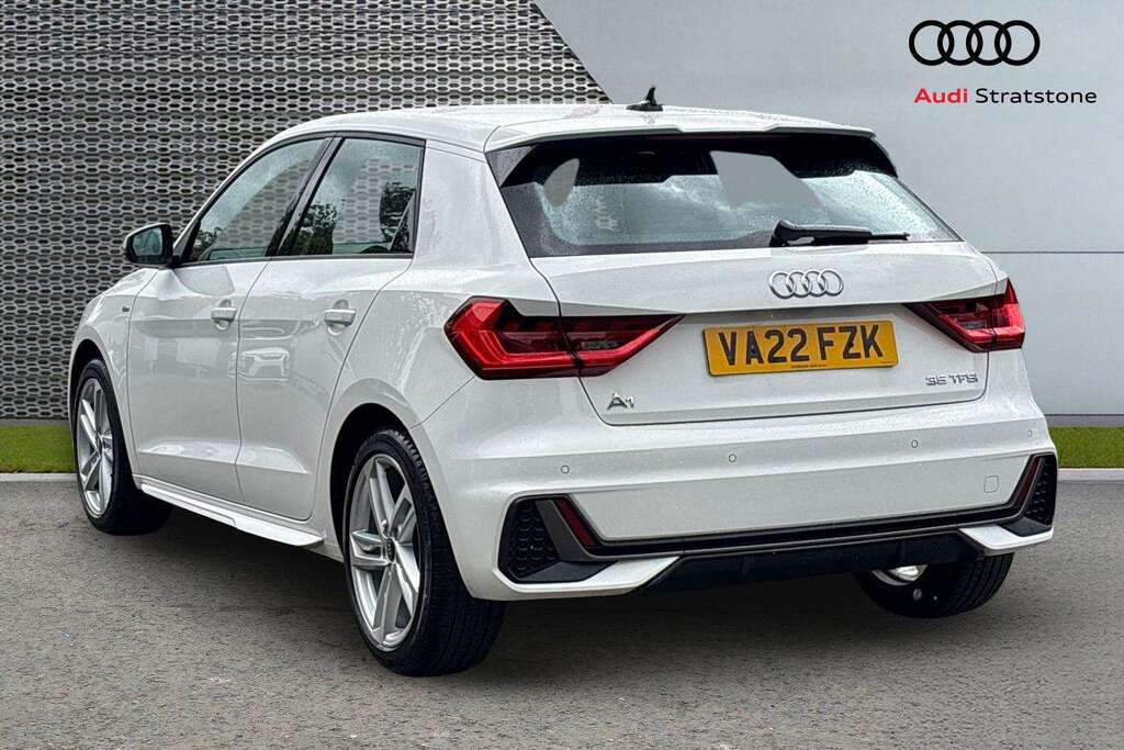 Audi A1 35 Tfsi S Line S Tronic 2022 VA22FZK White #3