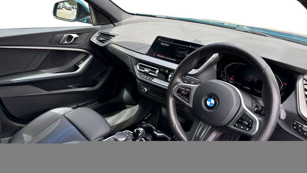 BMW 2 Series 218I 136 M Sport Dct 2023 KF73WVU Blue #4