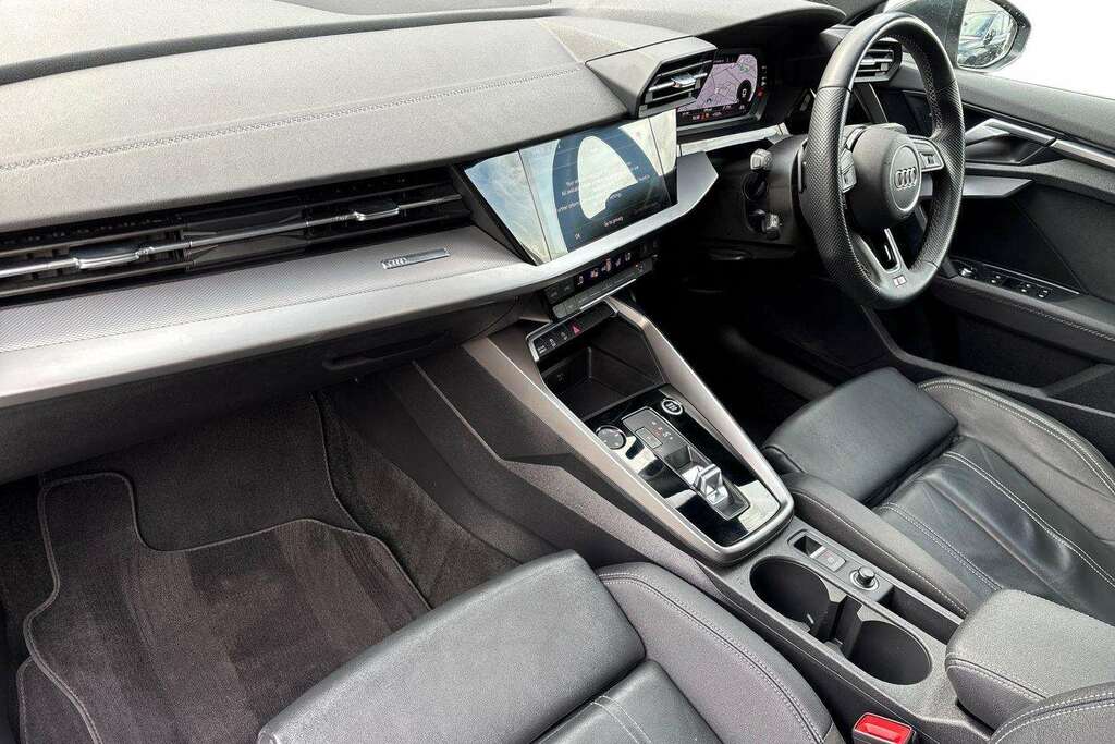 Audi A3 35 Tfsi S Line S Tronic 2023 ML23DFA Grey #2