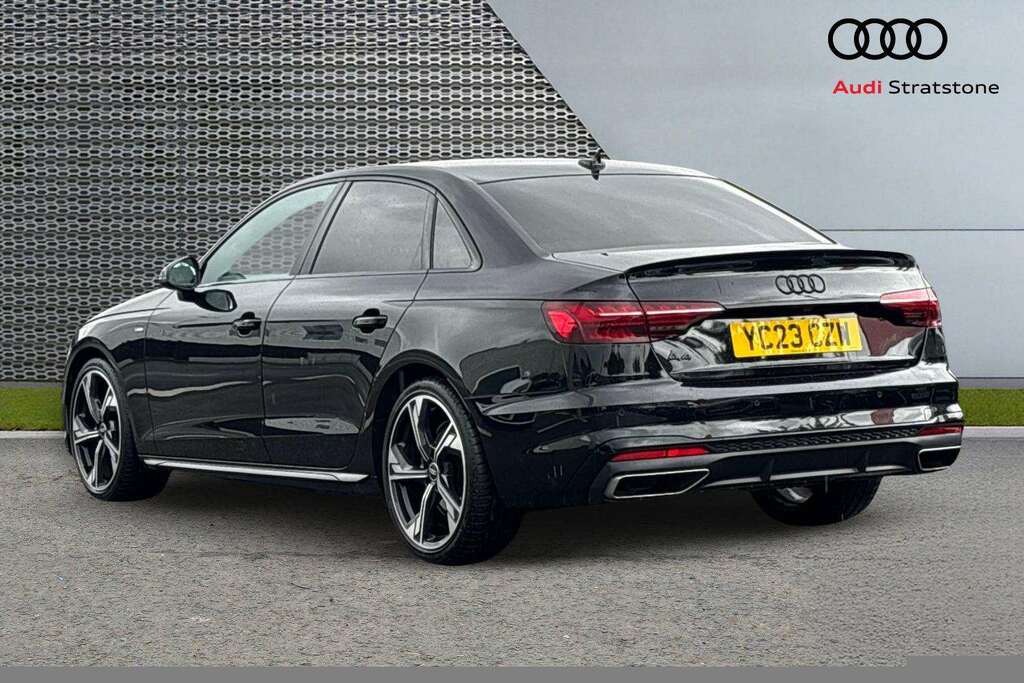 Audi A4 35 Tfsi Black Edition S Tronic 2023 YC23CZW Black #2