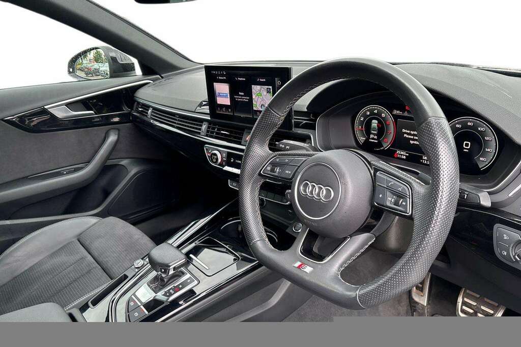 Audi A4 35 Tfsi Black Edition S Tronic 2023 YC23CZW Black #5