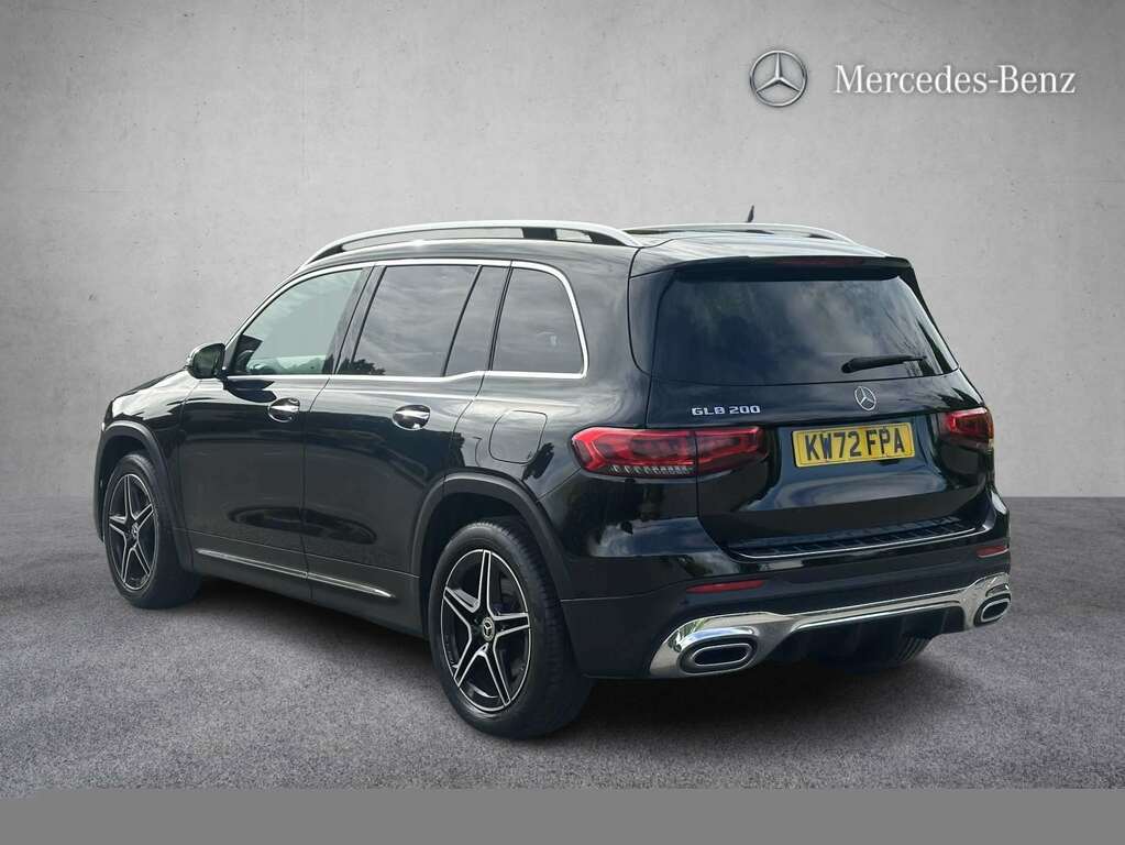 Mercedes-Benz GLB Class 200 Amg Line Premium 7G-tronic 2023 KW72FPA Black #2