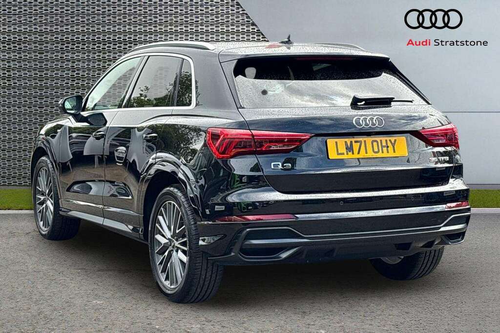 Audi Q3 35 Tfsi S Line S Tronic Comfortsound Pack 2 LM71OHY Black #3