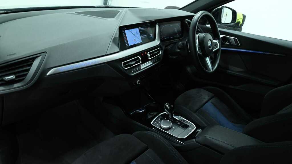 BMW 1 Series M135i Xdrive Step 2022 MX72WZL Black #6