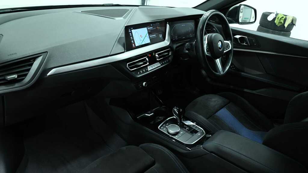 BMW 1 Series M135i Xdrive Step 2024 YO24OVL Black #3