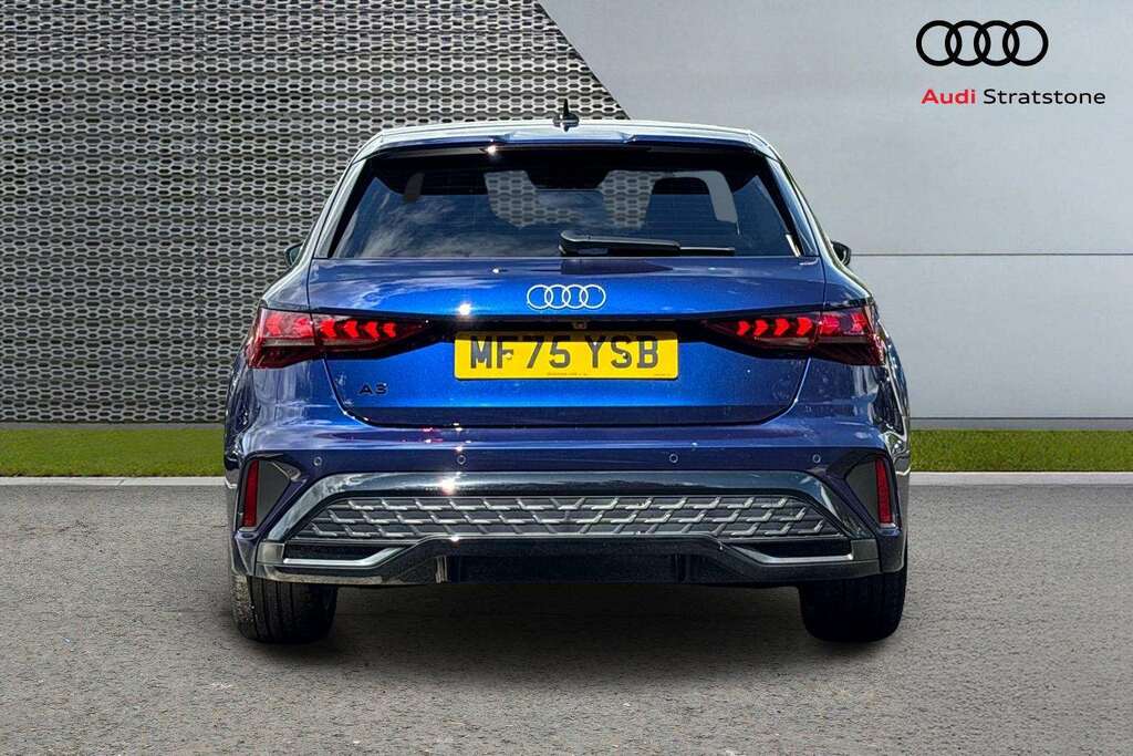 Audi A3 1.5 Tfsi 150 S Line S Tronic 2025 MF75YSB Blue #6
