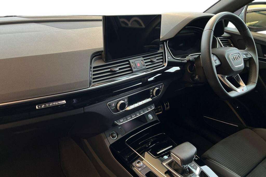 Audi Q5 45 Tfsi Quattro Black Edition S Tronic 2024 DF74CWT White #2