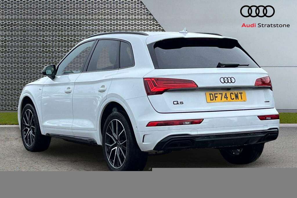 Audi Q5 45 Tfsi Quattro Black Edition S Tronic 2024 DF74CWT White #3