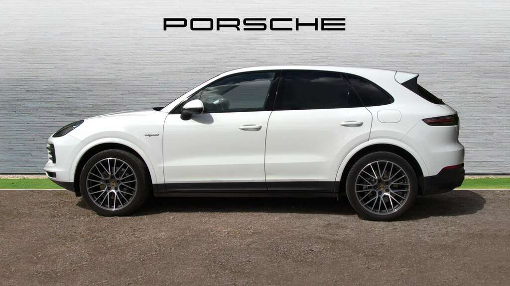 Porsche Cayenne V6 E-hybrid 2021 White #6