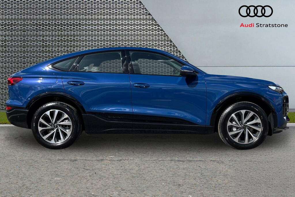 Audi Q6 E-Tron 225Kw Performance 100Kwh Sport 2026  #2