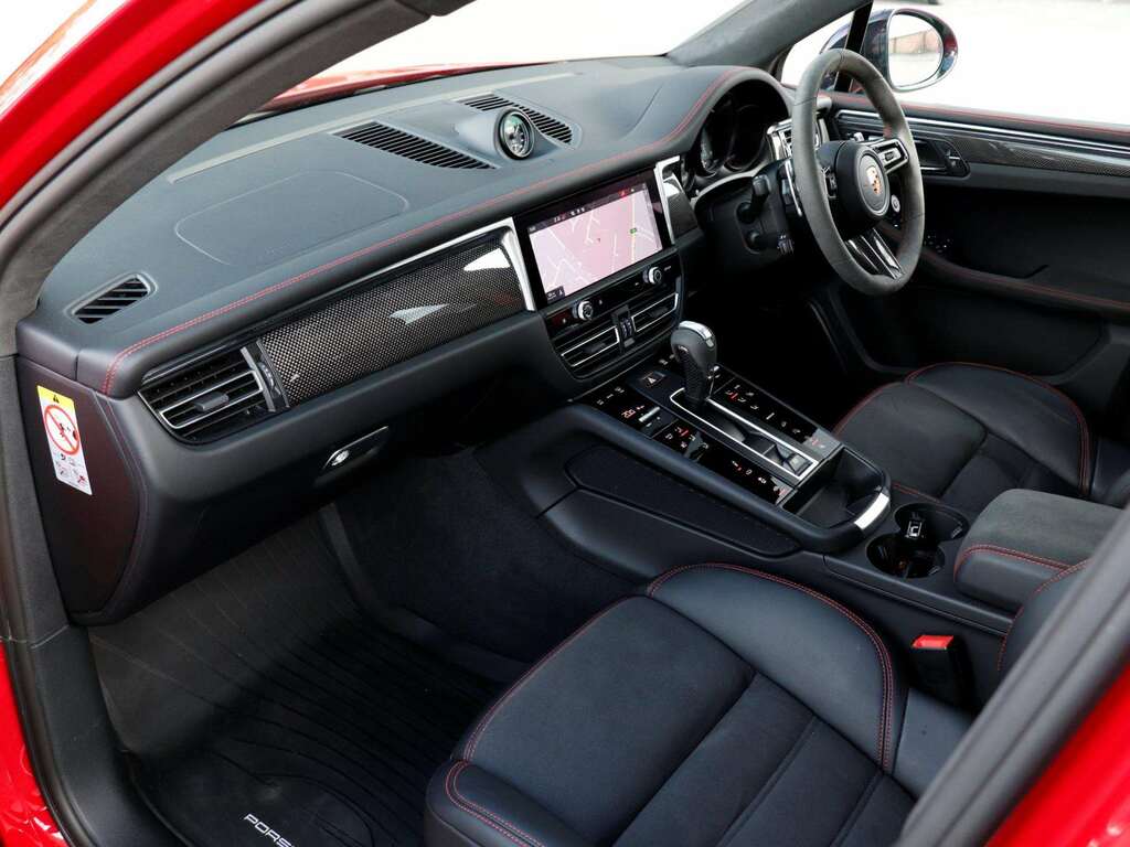 Porsche Macan Gts Pdk 2025 FD25WOC Red #6