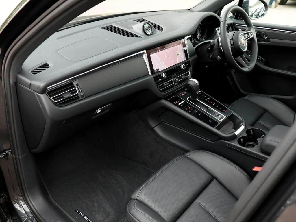 Porsche Macan 2.0 2026 EJ26KTG Grey #5