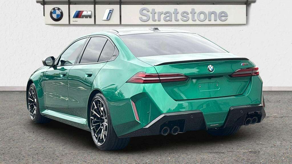 BMW M5 Dct 2026 Green #2