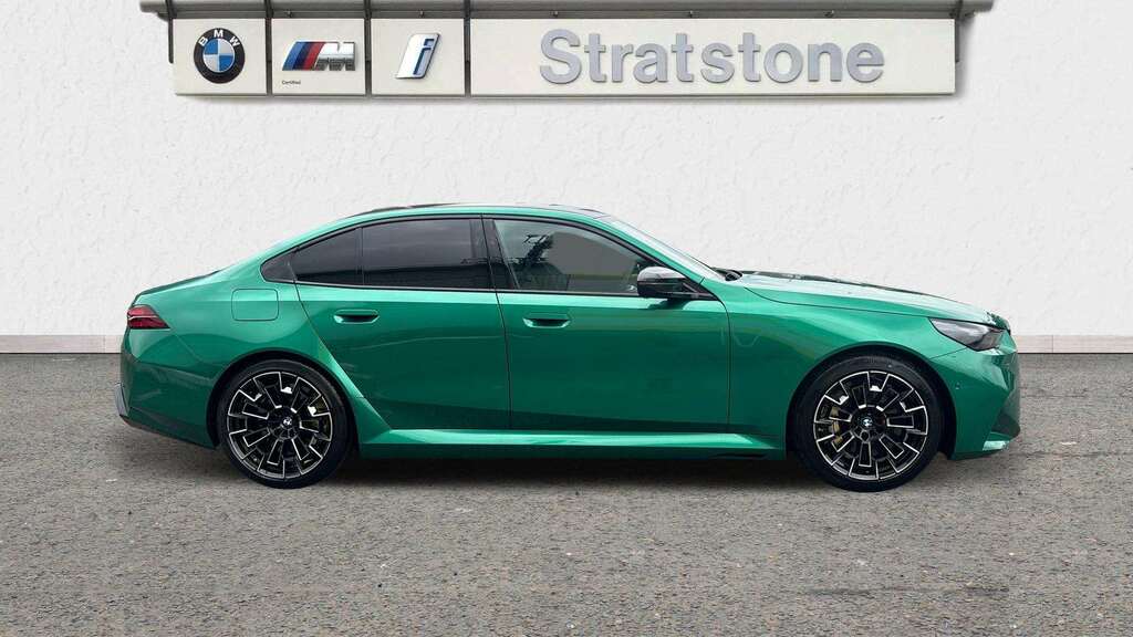 BMW M5 Dct 2026 Green #3