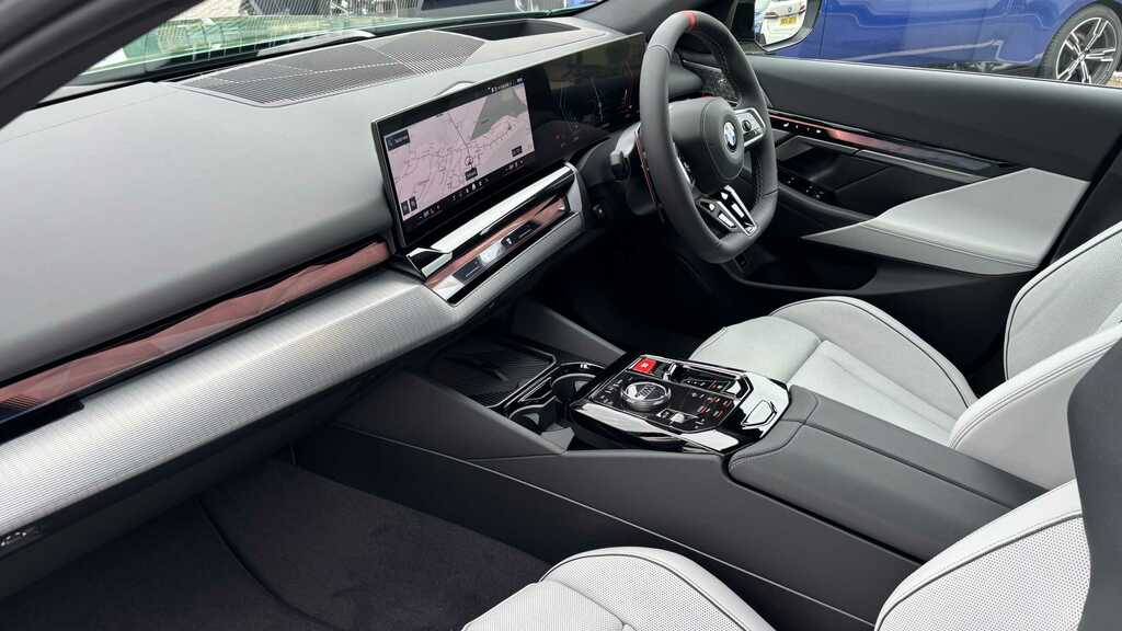 BMW M5 Dct 2026 Green #6