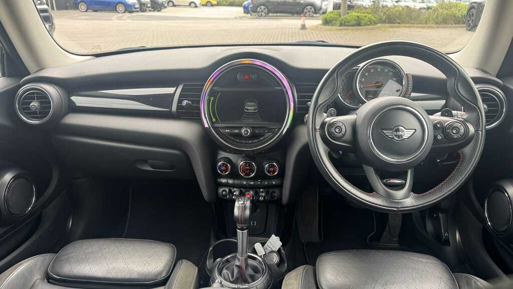 Mini Hatch 1.5 One D Brown #4