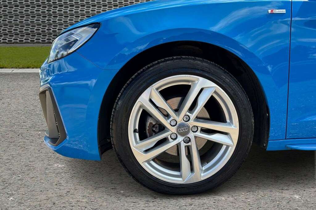 Audi A1 Sportback Tfsi S Line Blue #11