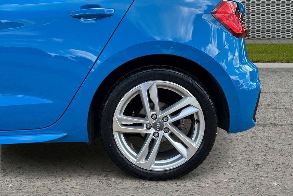 Audi A1 Sportback Tfsi S Line Blue #10