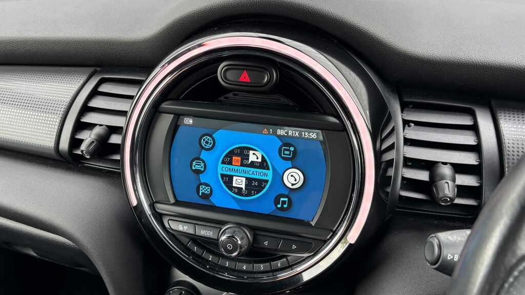 Mini Hatch Cooper 1.5 Sport II 7Spd 136Ps Nav Pack Grey #30