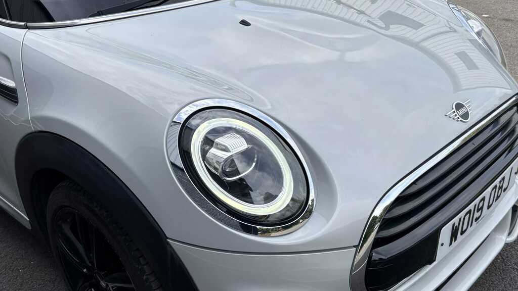 Mini Hatch Cooper 1.5 Sport II 7Spd 136Ps Nav Pack Grey #35