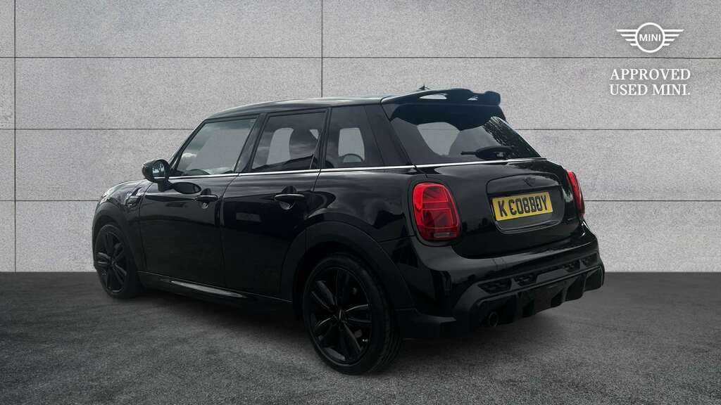 Mini Hatch 1.5 Cooper Sport 2021 AF71YTV Black #2