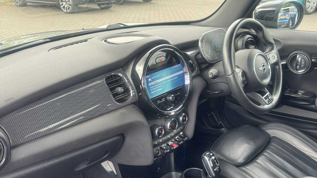 Mini Hatch 1.5 Cooper Exclusive 2021 MW21EMV Grey #5