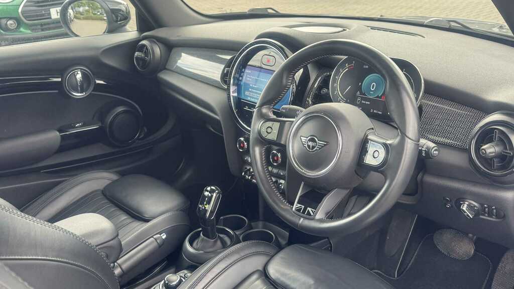 Mini Hatch 1.5 Cooper Exclusive 2021 MW21EMV Grey #4