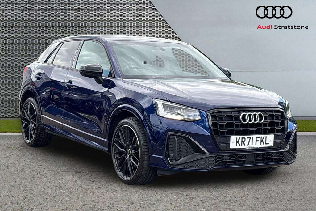 Audi Q2 30 Tfsi Black Edition 2021 Blue
