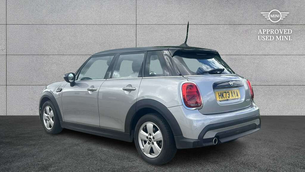 Mini Hatch 1.5 C Classic 2023 HK73AYA Silver #4