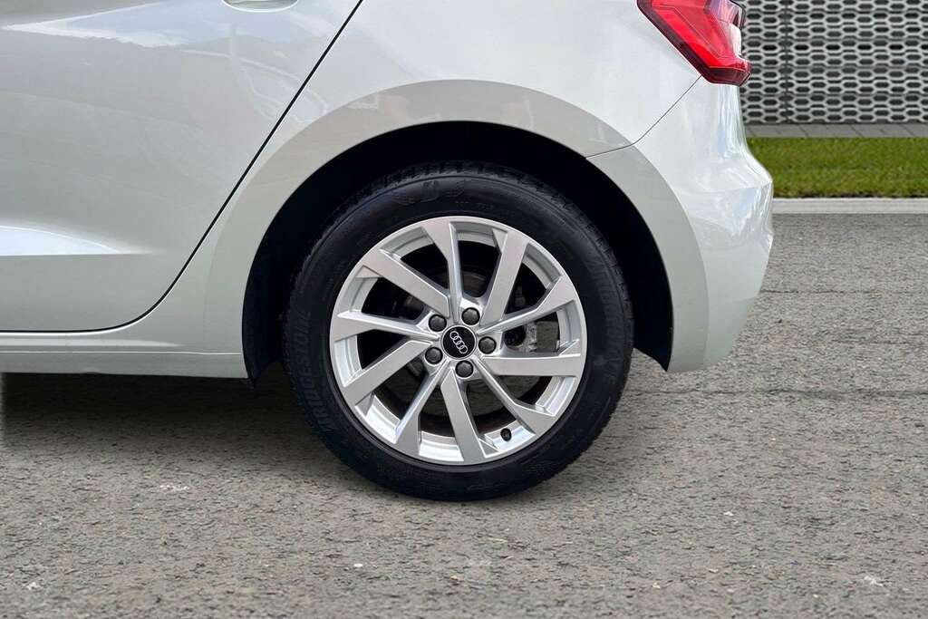 Audi A1 30 Tfsi 110 S Line  #9