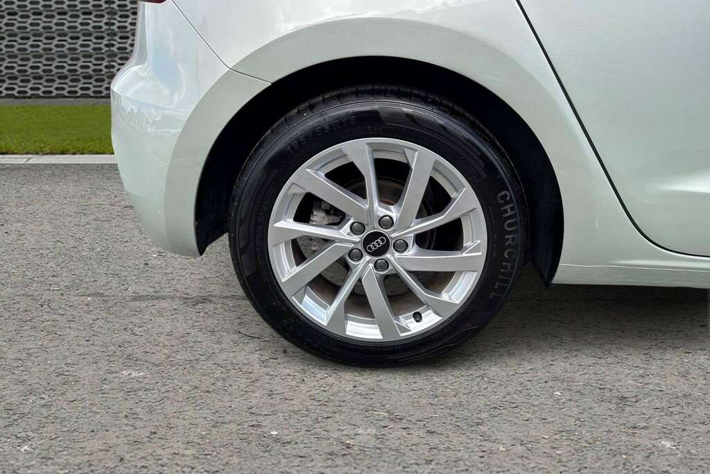 Audi A1 30 Tfsi 110 S Line  #8