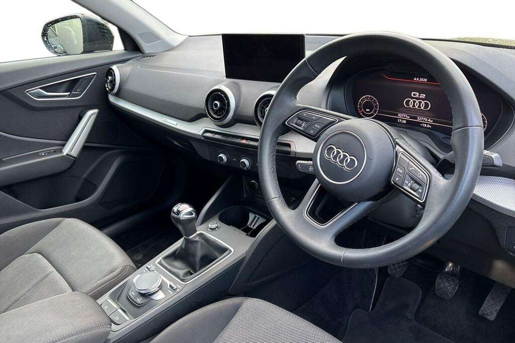 Audi Q2 35 Tfsi Sport 2023 LS23KSN Black #5