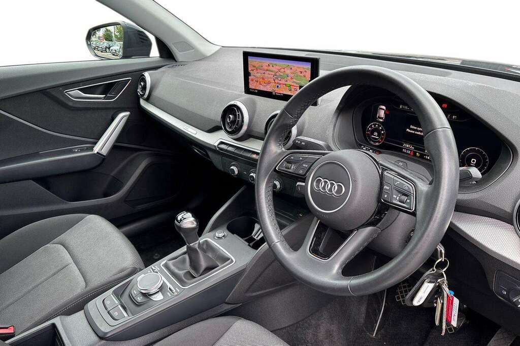 Audi Q2 30 Tfsi Sport 2023 Grey #5