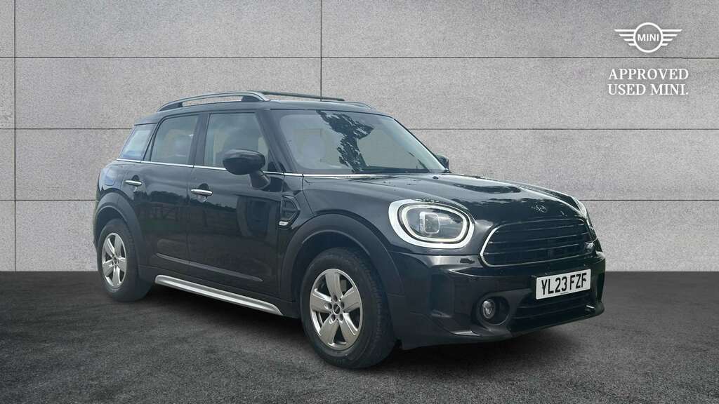 Mini Countryman 1.5 Cooper Classic Premium 2023 YL23FZF Black