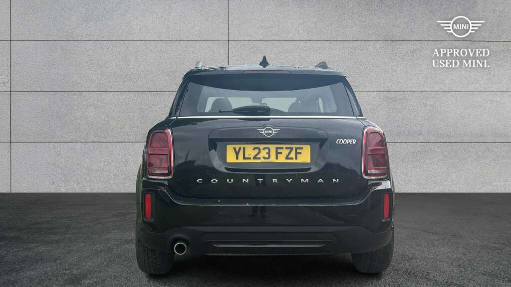 Mini Countryman 1.5 Cooper Classic Premium 2023 YL23FZF Black #4