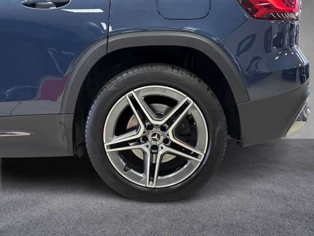Mercedes-Benz GLB Class White #7