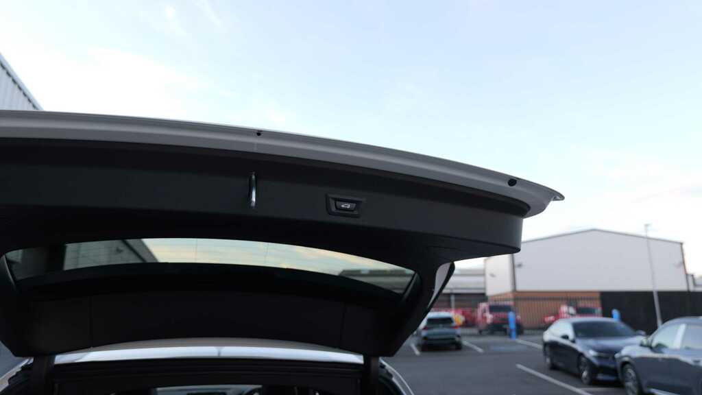 BMW iX3 80Kwh Premier Edition Black #20