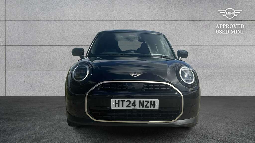 Mini Hatch 1.5 C Exclusive 2024 HT24NZM Black #3