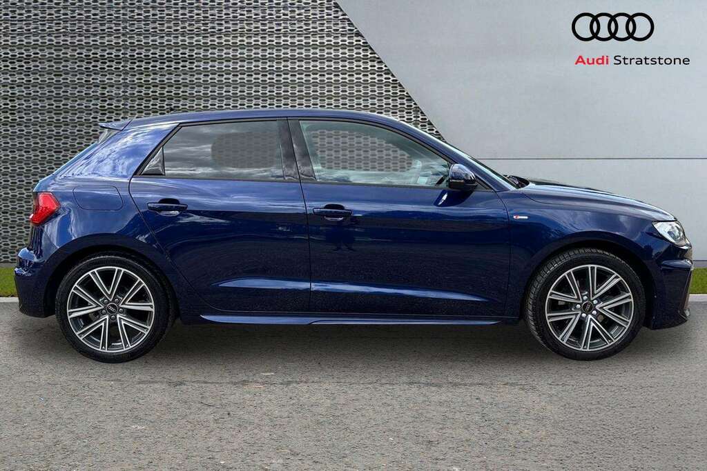 Audi A1 30 Tfsi S Line S Tronic 2024 LS74CUH Blue #4