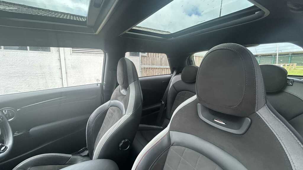 Mini Hatch 1.5 Cooper Classic Grey #11