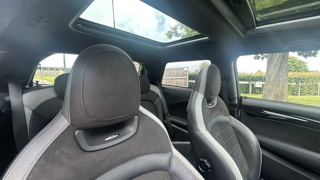 Mini Hatch 1.5 Cooper Classic Grey #25