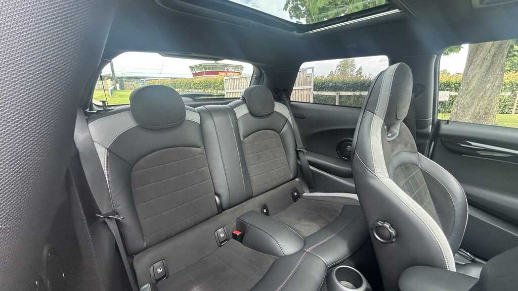 Mini Hatch 1.5 Cooper Classic Grey #20