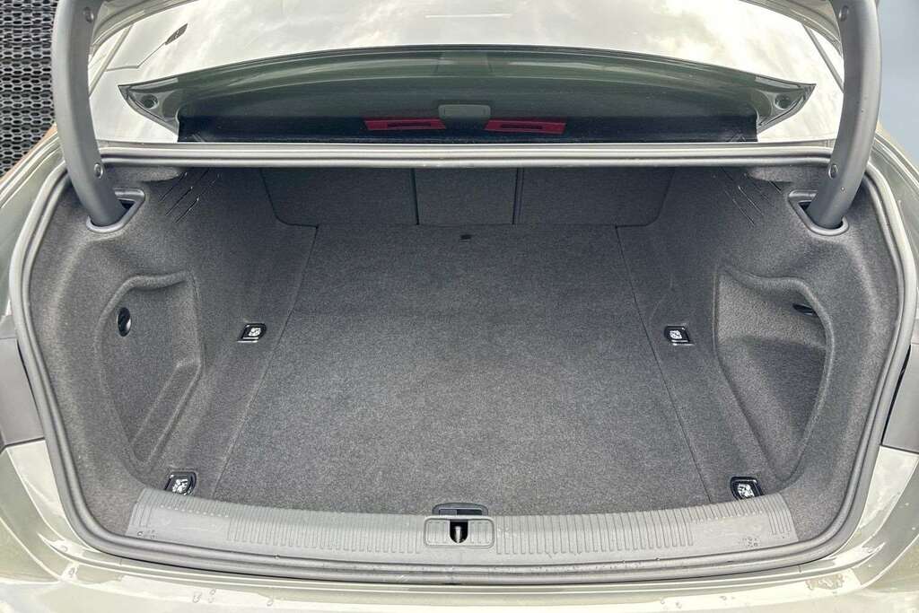 Audi A4 40 Tfsi 204 S Line S Tronic 2024 Black #13
